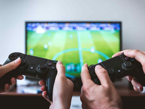 Blockchain In Gaming – Will It Redefine The Industry?