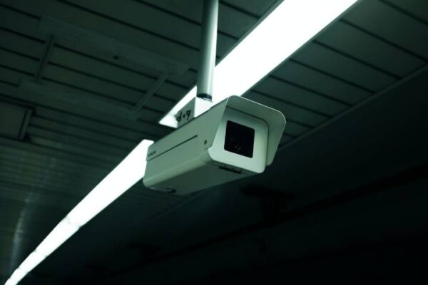 Gadget Trends – Applications For Video Surveillance Cameras In B2B [2021]